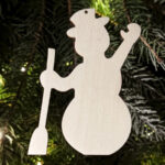 Drewniana bombka do ozdabiania