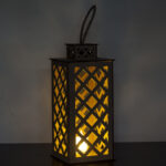 Ażurowe lampiony dekoracyjne z uchwytem